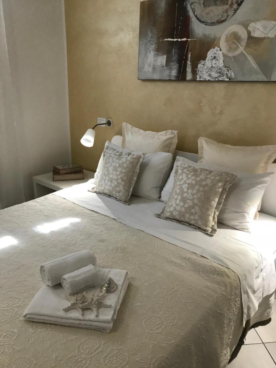مانتوفا Suite House المظهر الخارجي الصورة