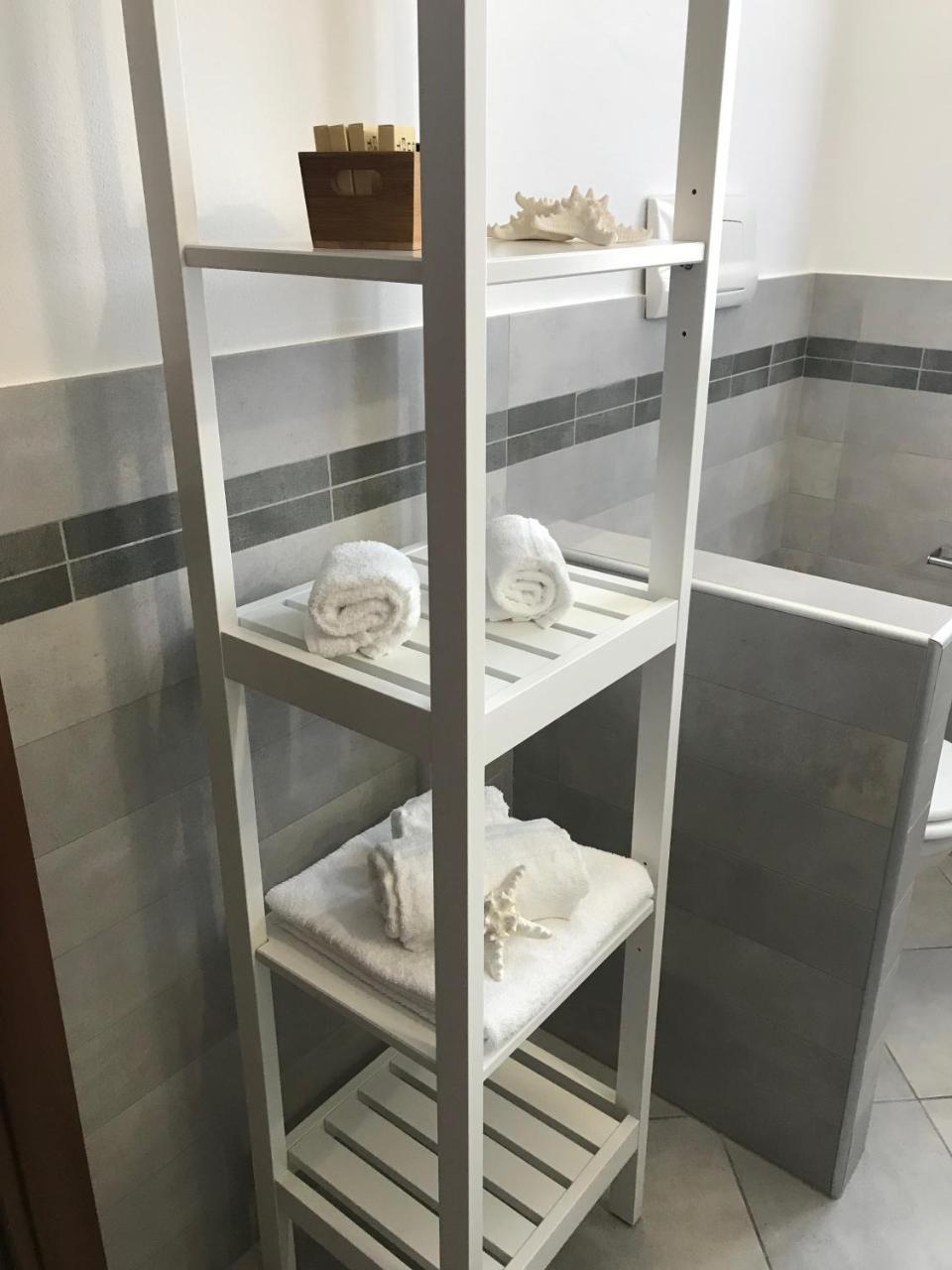 مانتوفا Suite House المظهر الخارجي الصورة
